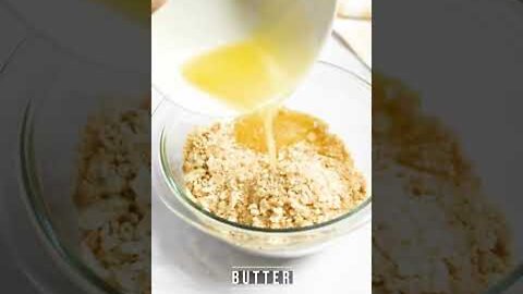 RITZ Chicken #recipe - Six Sisters' Stuff