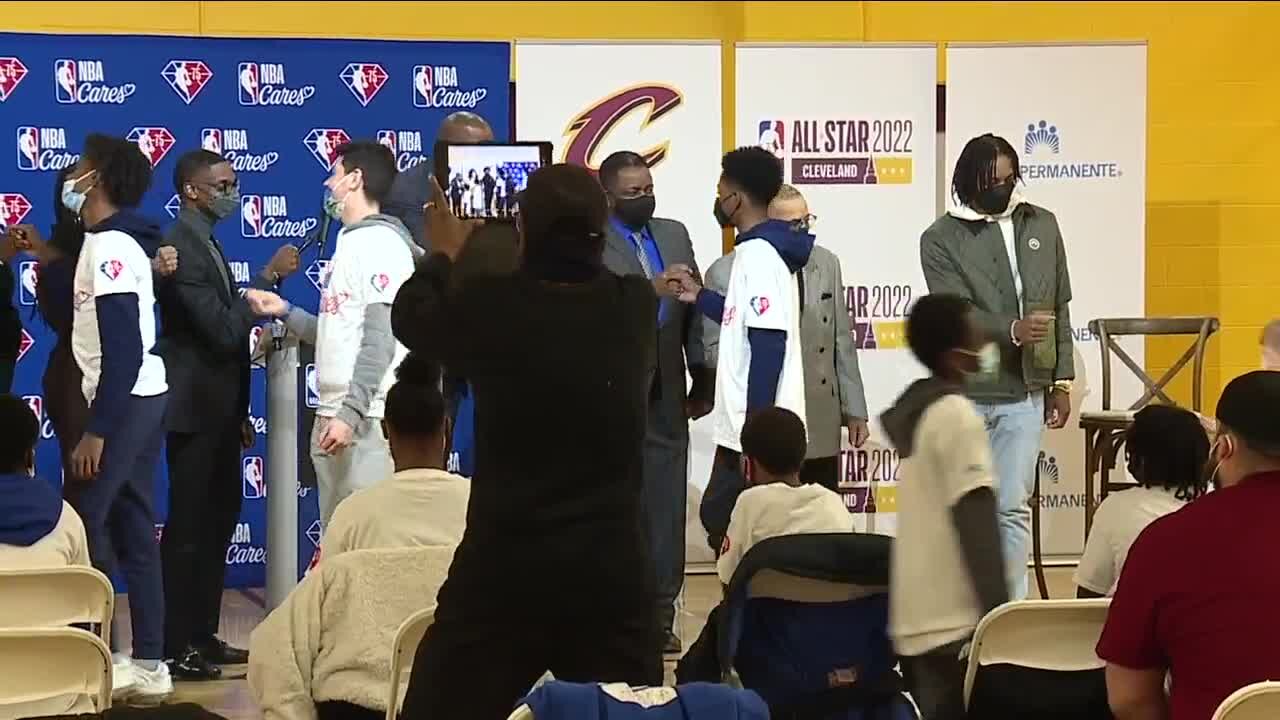 'Magic' moments at NBA dedication at Cudell Center in Cleveland; protestors highlight Tamir Rice shooting