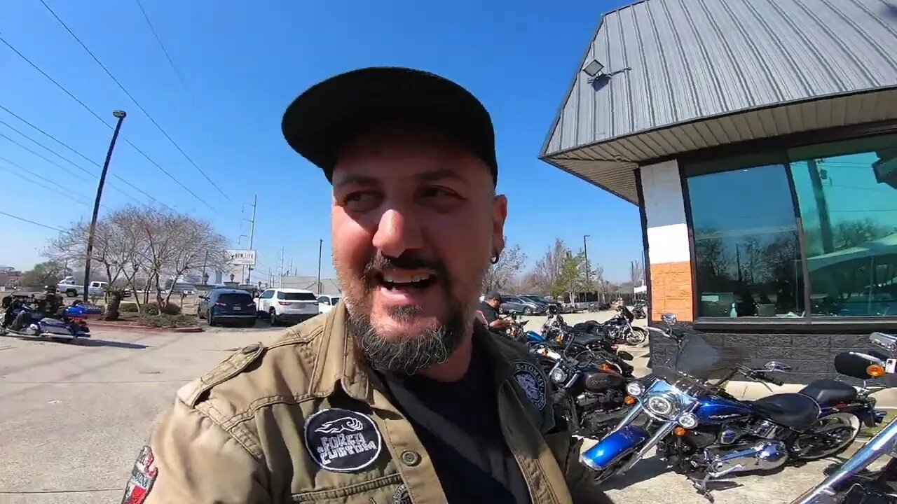 Americano nos EUA #07. Cheguei na HARLEY DAVIDSON para ver as MOTOS 2022 ao vivo. Parte 1.