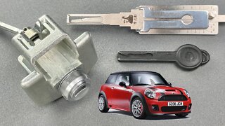 [1322] Mini Coupe Door Lock Picked