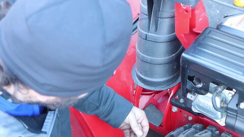 How to Stop Your Troy Bilt Snow Blower Or ANY From Clogging Up With Heavy Wet Slushly SNOW