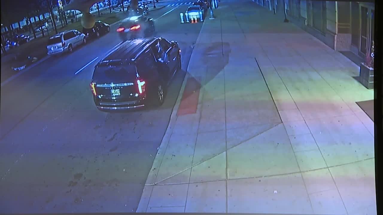 Surveillance video shows shooting in Downtown Detroit that left 4 injured