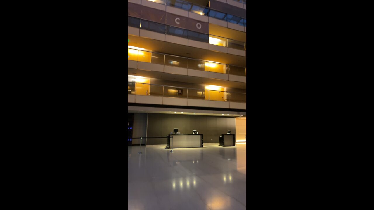 Hilton Lobby in Argentina, best palace ever