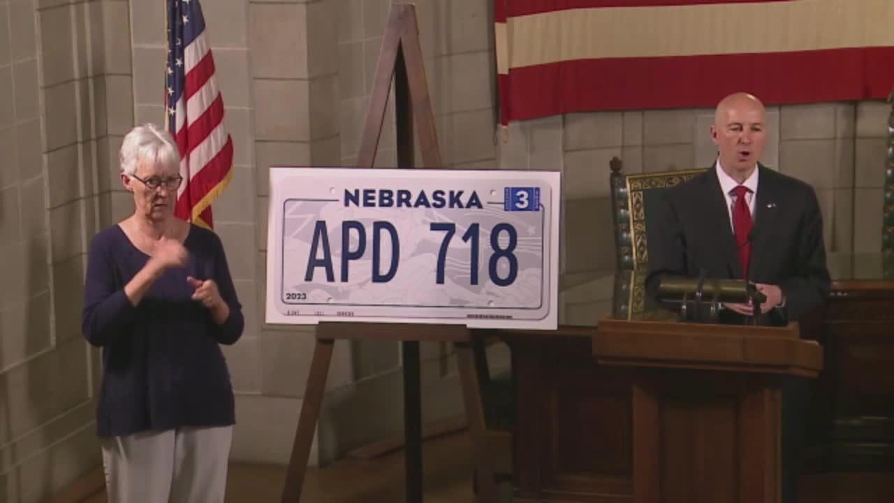 Gov. Pete Ricketts says 18-year-olds should 'absolutely' be able to buy AR-15s