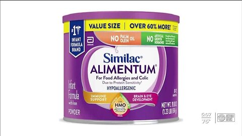 Parents scramble to switch infant formulas after Abbott recall