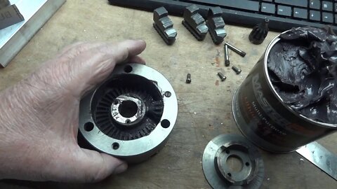 Cleaning a 4 inch 3 jaw lathe chuck
