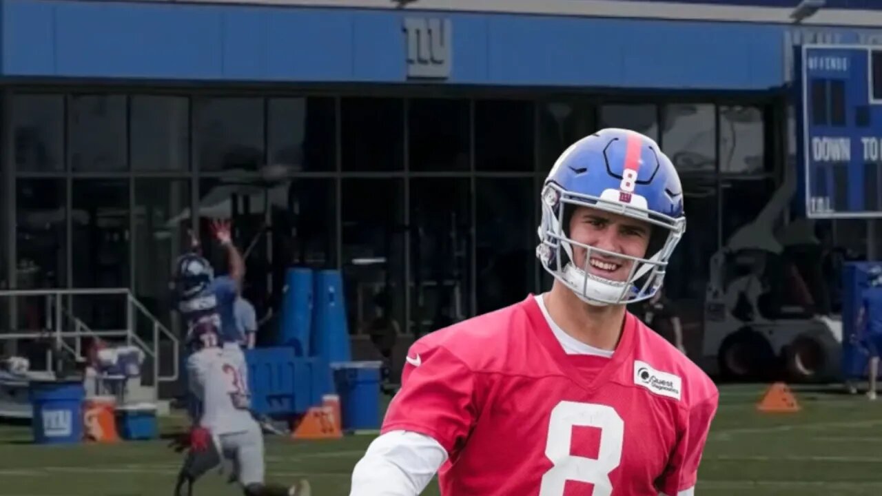 Daniel Jones Connects With Wan'Dale Robinson at Practice | New York Giants