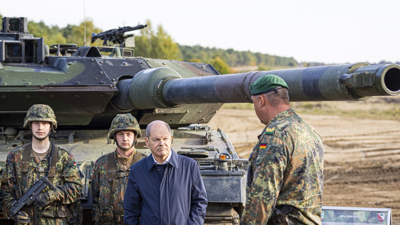 After US offer, Germany unleashes Leopard tanks for Ukraine