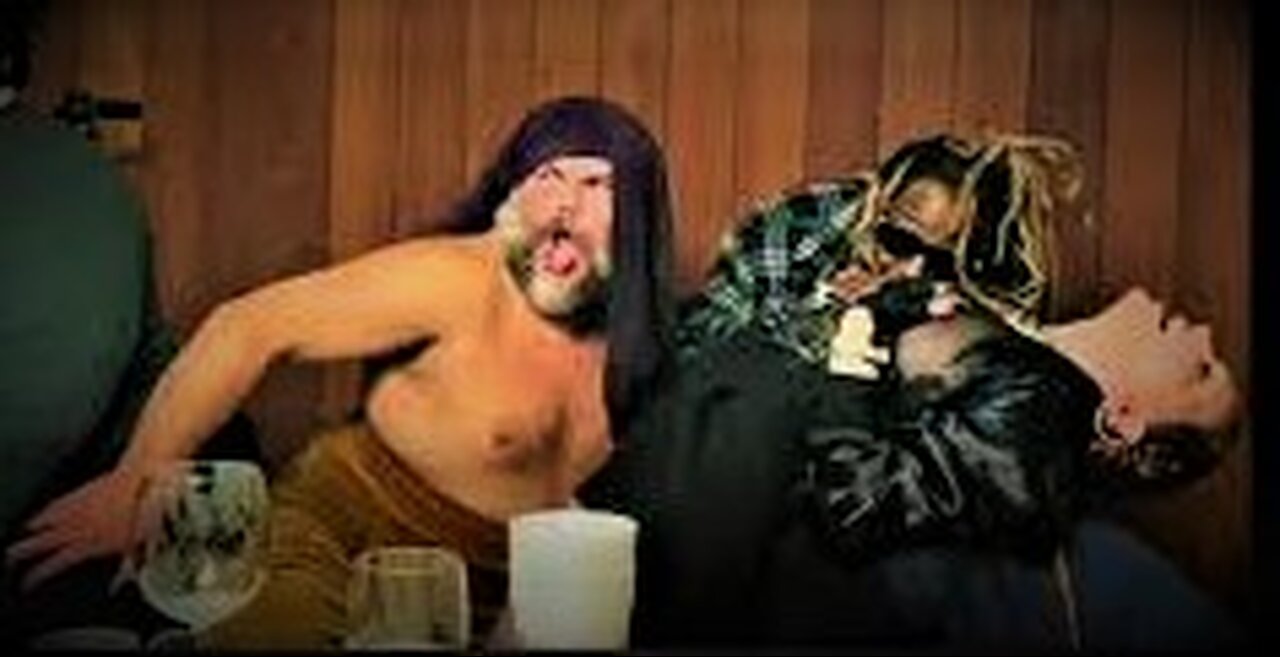 New Madonna is A Bad SNL Sketch (DESPERATION TOUR) s.o.s.