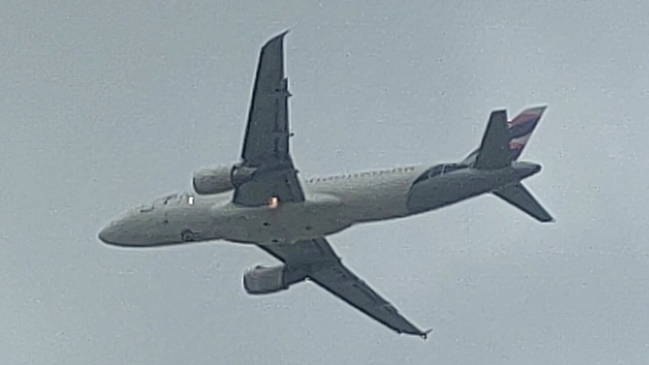 Airbus A320 PR-MYW departing from Fortaleza to Brasília