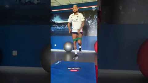 Neymar voltando a treinar para a Copa