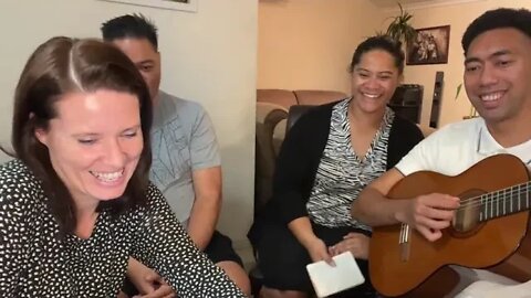 Sabbath Singalong #92 | Sandra Entermann, Jeremy Ropati, Juliet & Cyrus Ah Kuoi & Ozbane Mene