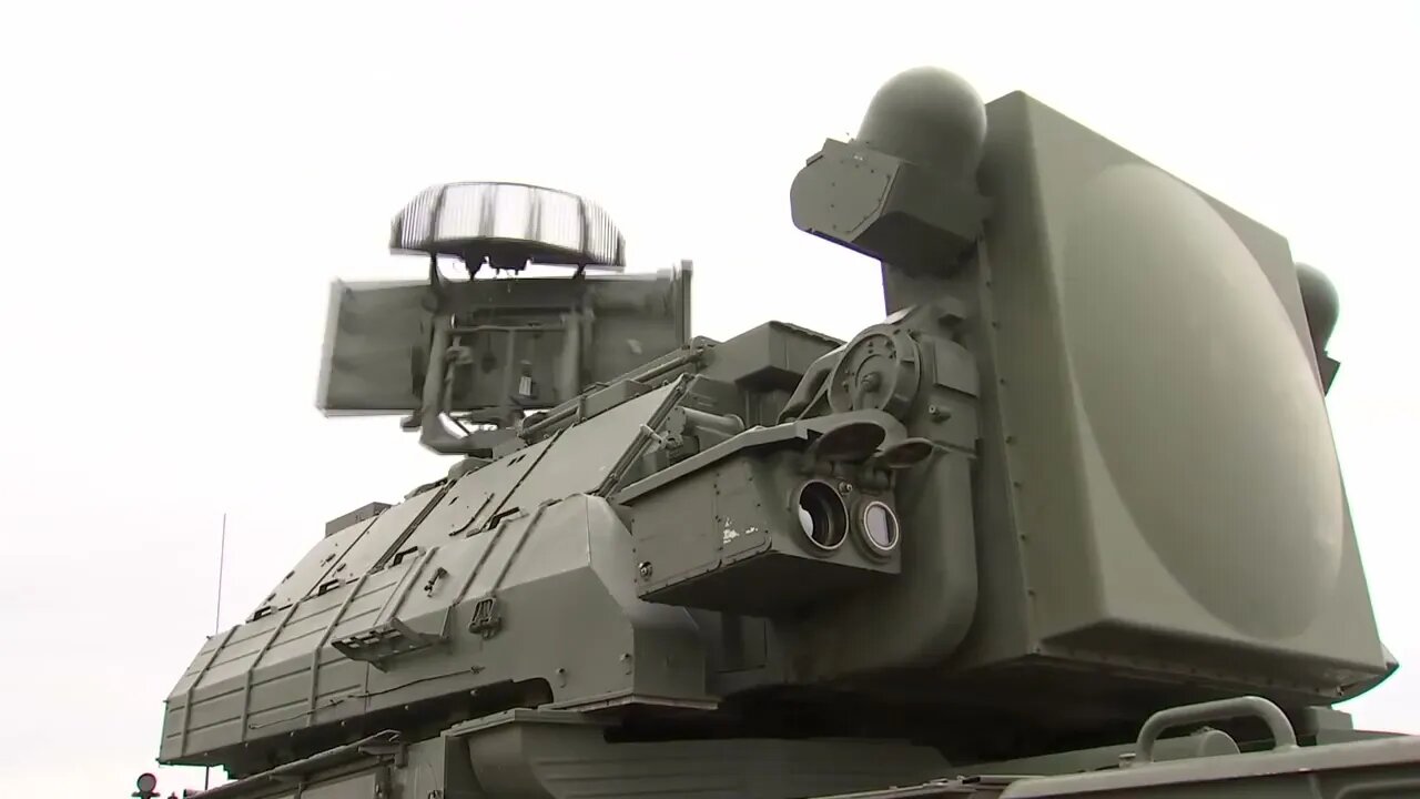 Footage Of Russia Crews Of The Tor-M2 Tactical Anti-Aircraft Missile System In Action, Ukraine