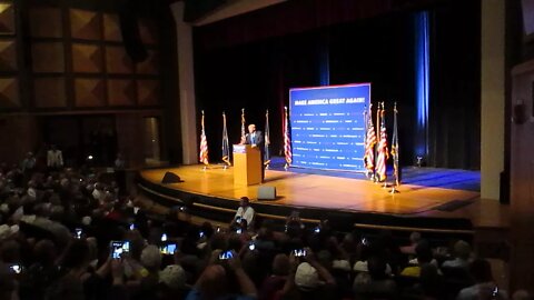 Trump enters the hall Derry NH