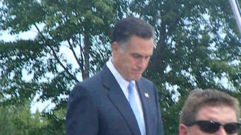 Mitt Romney speaks in Bow NH 7 20 12