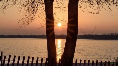 Lighthouse beach sunrise on Saint Patrick's day March 17, 2021