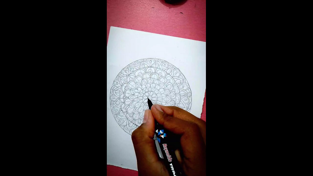 Try to making "mandala art"