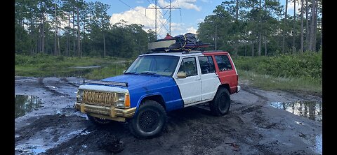 Running in the 90’s, in a ‘95 Cherokee - The Gambler 500 Florida Edition