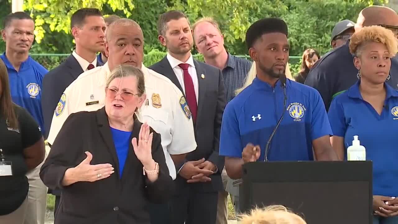 Mayor Scott discusses squeegee boy issue in Baltimore