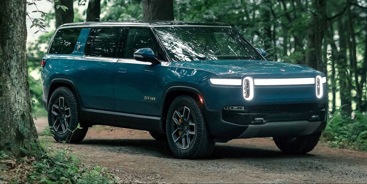 Rivian Automotive (RIVN: $17.35)