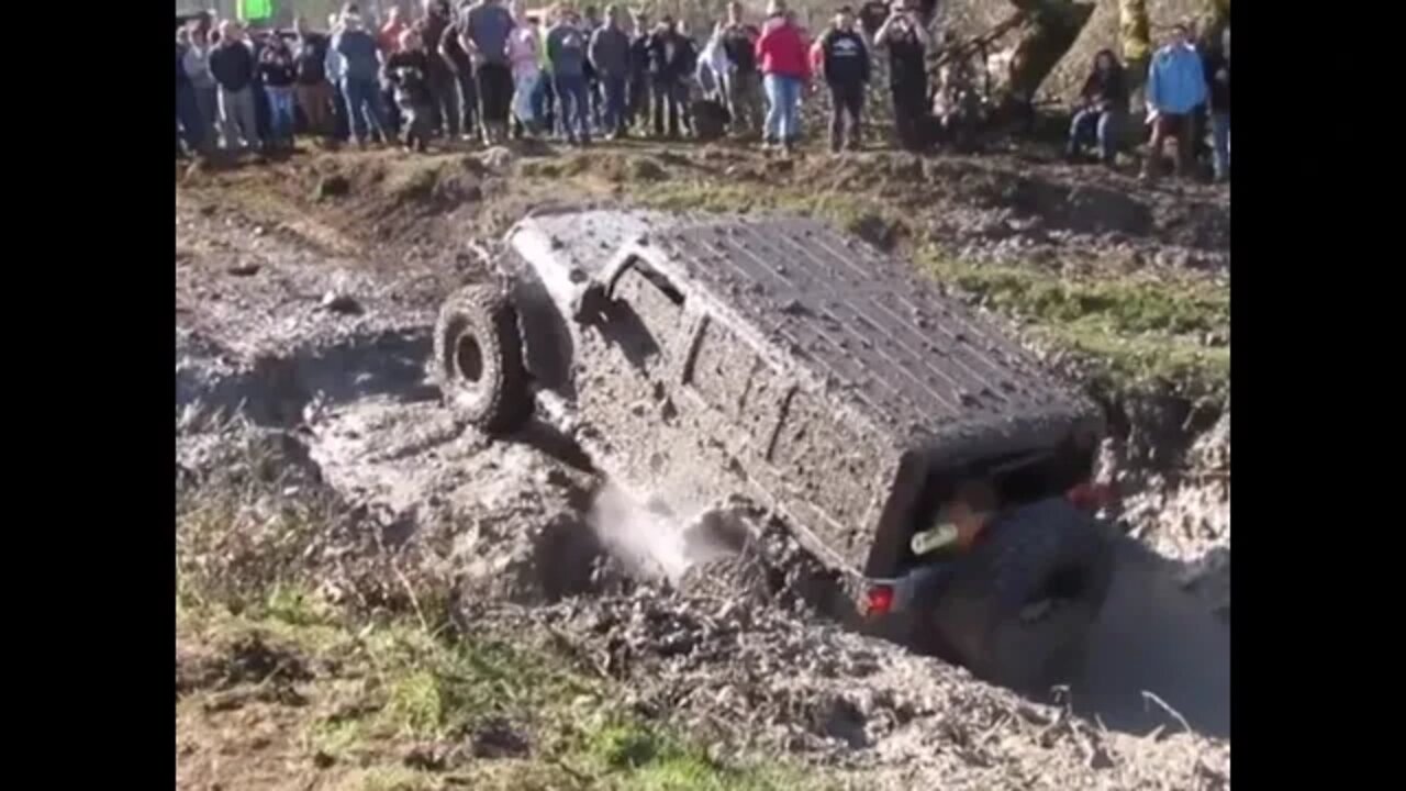 Jeep Takes A Mud Bath: See How This Badass Vehicle Handles The Mess