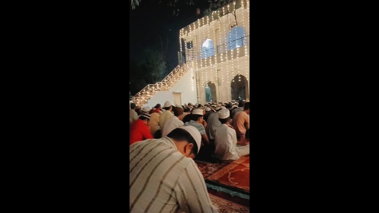 mashallah kitni bhid hai