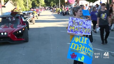 'You Matter Belton': Community spreads awareness at homecoming parade after recent fentanyl overdoses