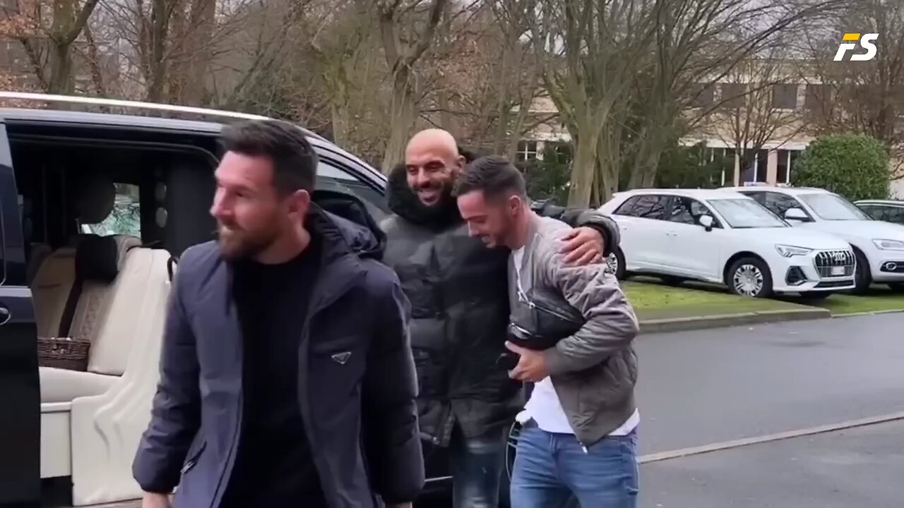 Lionel Messi back at PSG training after winning World Cup