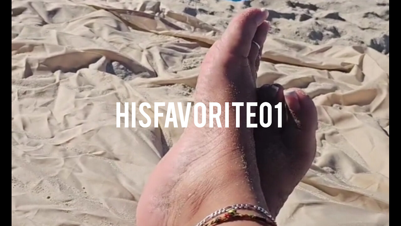 Sexy Women's Sandy Toes 👣