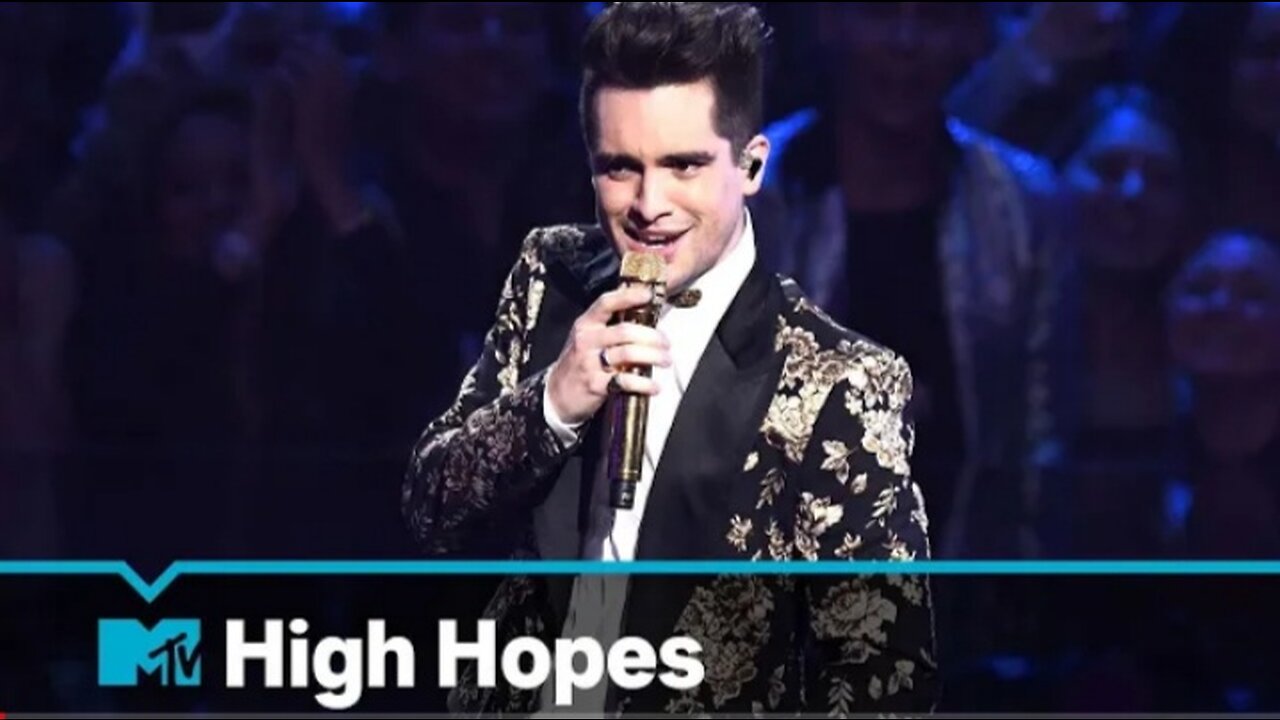 Panic! At The Disco Perform "High Hopes" | Live Performance