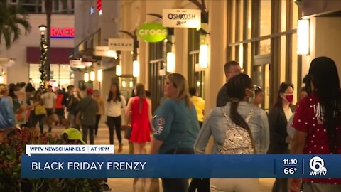 SHOPPERS SEEK DEALS AT PALM BEACH OUTLETS