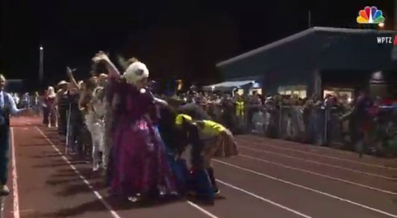 Drag Queen at HS home coming