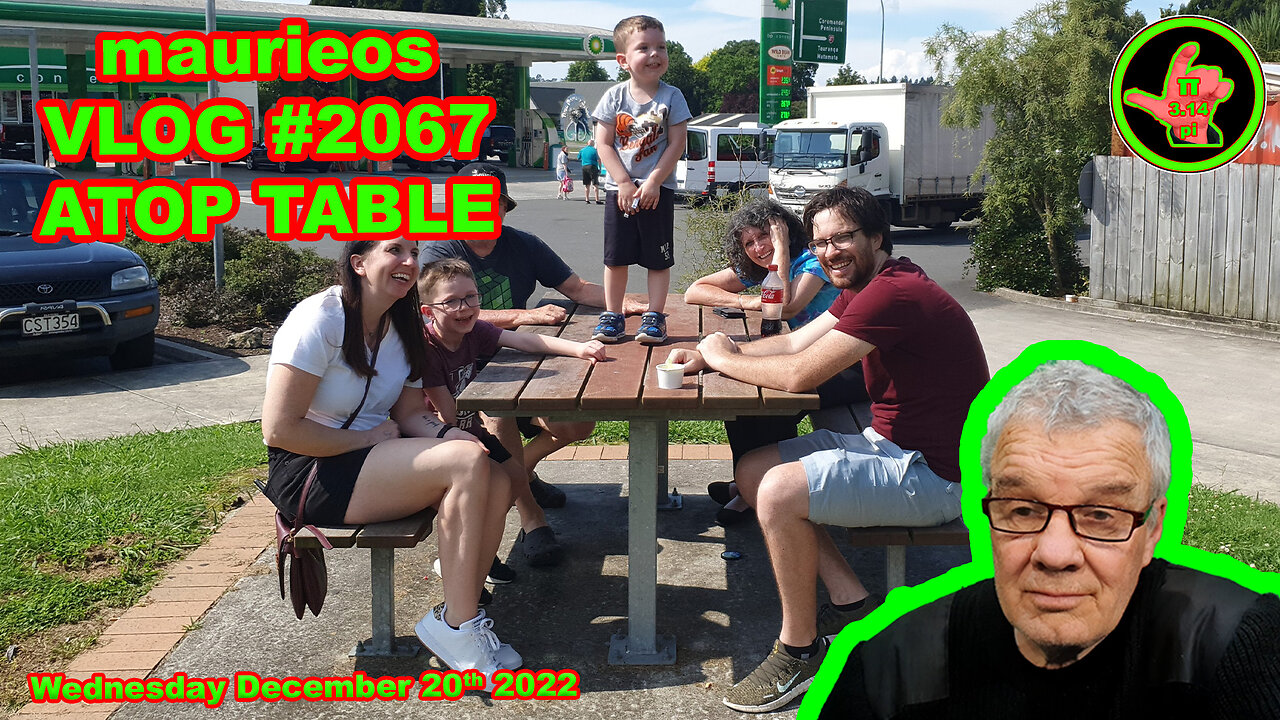 maurieos VLOG #2067 ATOP TABLE