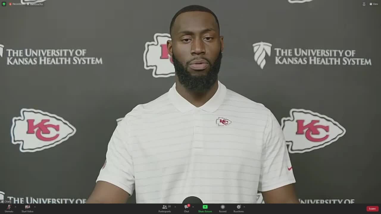 New Chiefs DE Charles Omenihu talks about his versatility heading into 2023 season