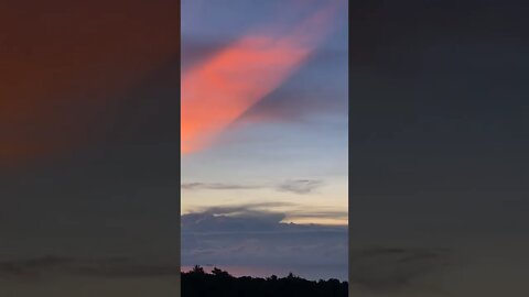 Cloud Sunset Tropical View #Livesty #ytshorts #Nature #viral #viral2022 #trending #trending2022