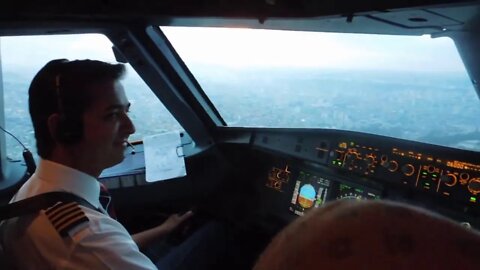 A320 pousando em Congonhas RWY 35L - Landing at Congonhas Airport