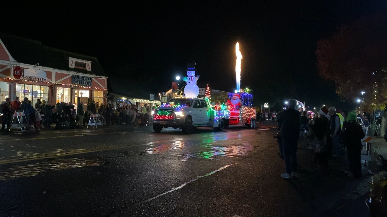 CHRISTMAS PARADE