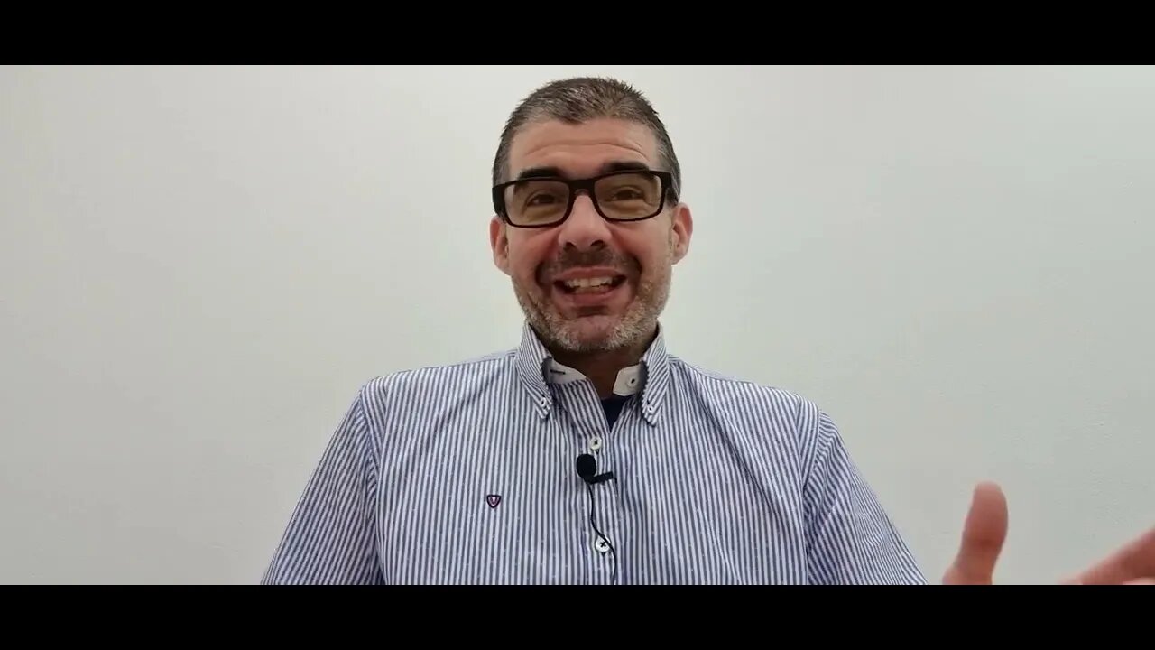 A letra Z associada à comunidade L***? Quem define o que é 'normal'? Freud #77