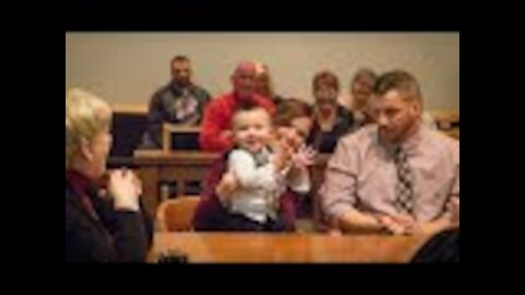 This Toddler Says One Word at Adoption Hearing, Judge Stops it Right After