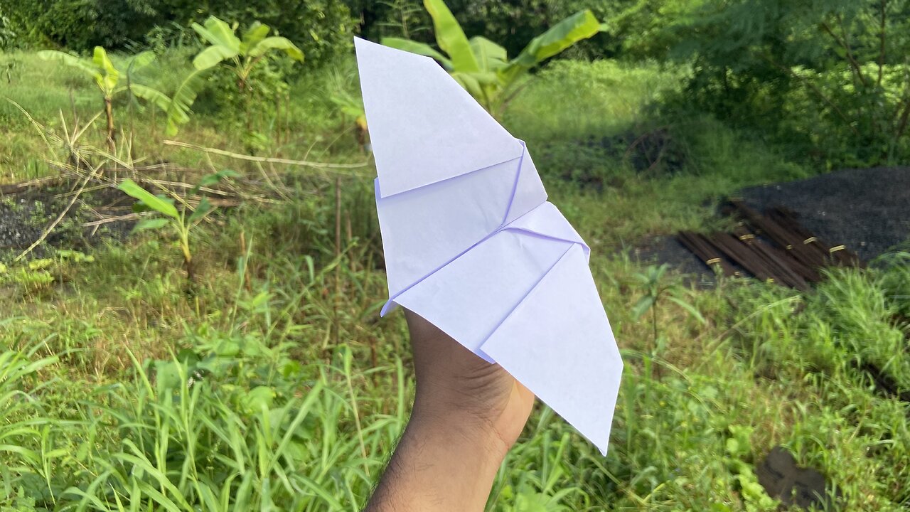 How to make paper bat look like real flying