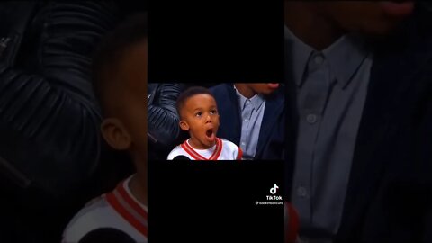 2016 DUNK CONTEST GORDON VS ZACH