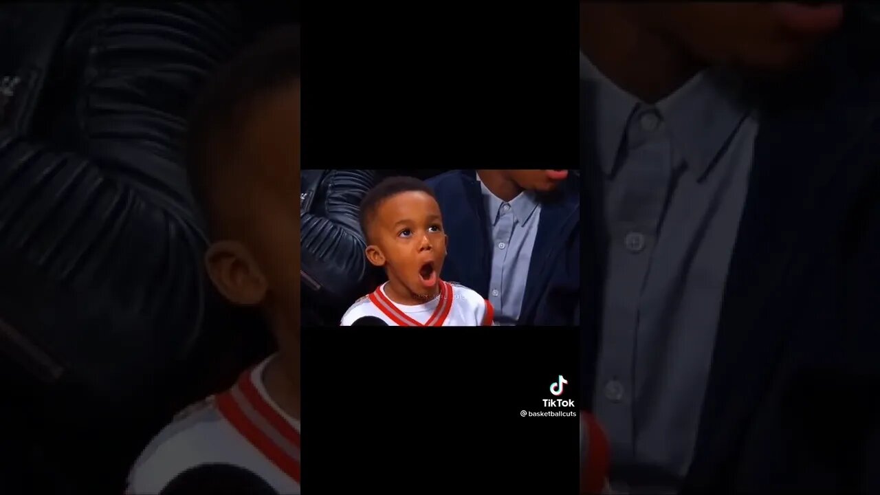 2016 DUNK CONTEST GORDON VS ZACH