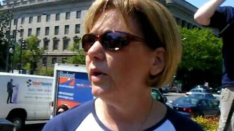 Debra Myers at the Washington Tea Party Express event 4-15-10.AVI