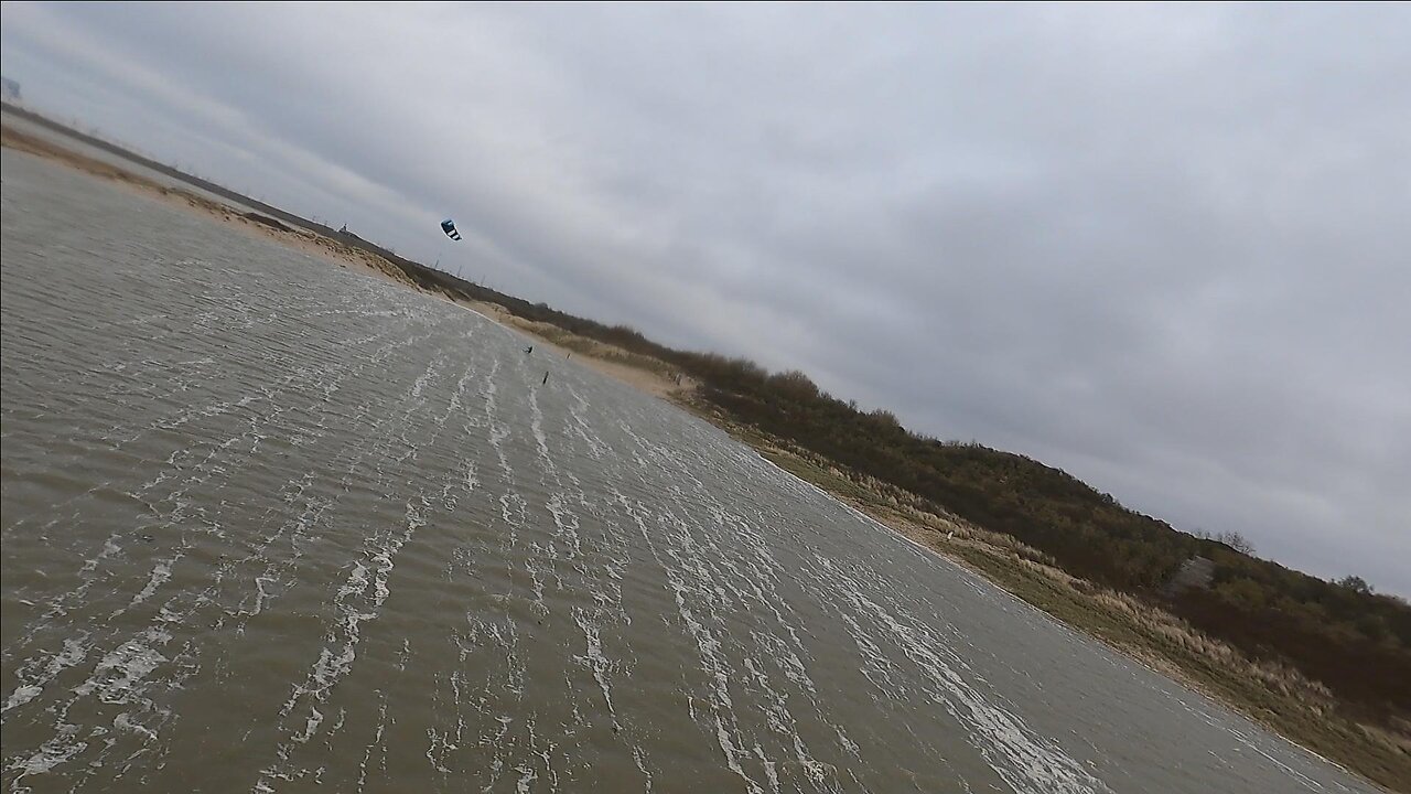 Kitesessie Oostvoorne hoogwater 20-2-2023