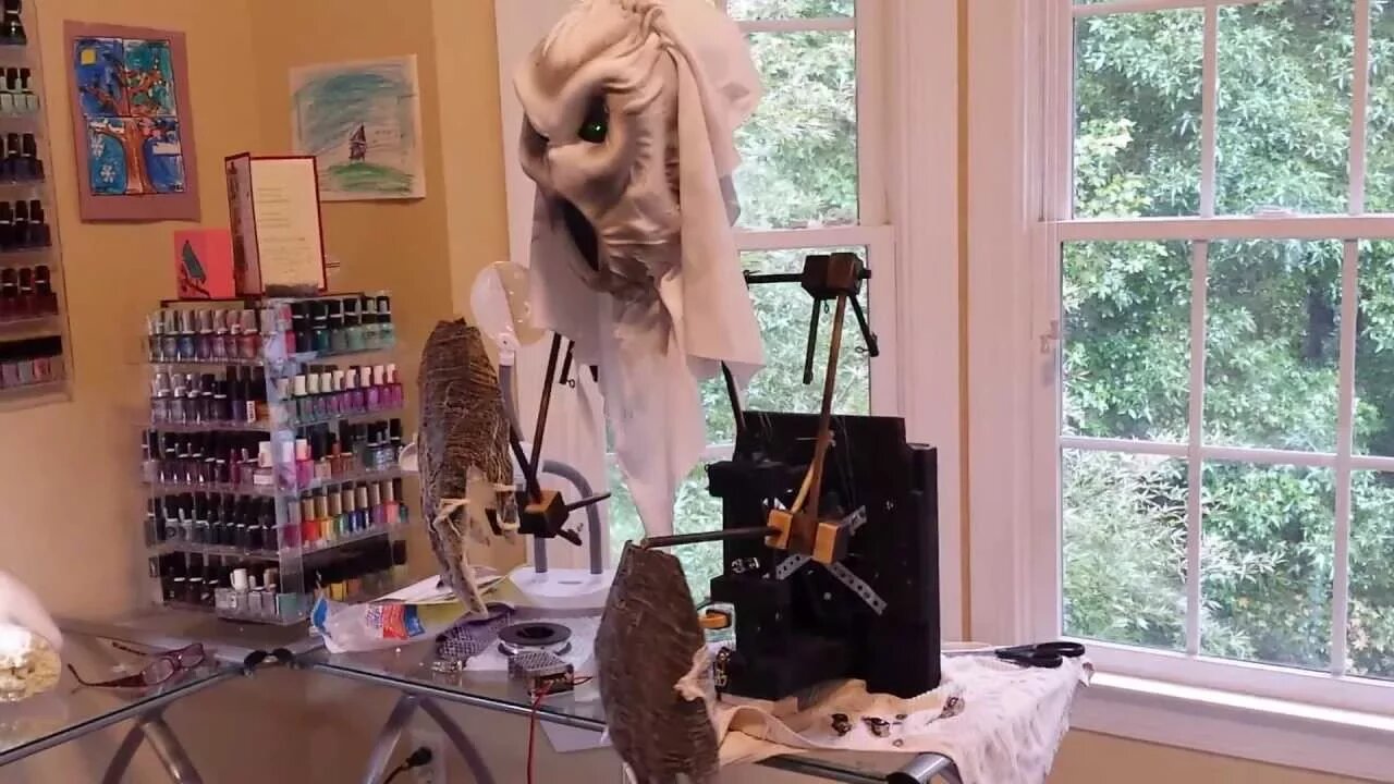 Wallbreaker Halloween Prop with a Wiper Motor