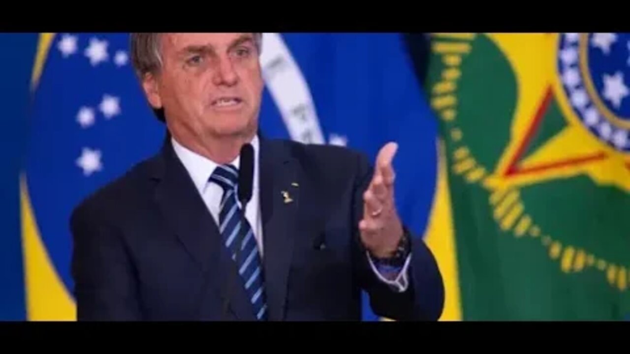 Bolsonaro tem a "solução" para a guerra na Ucrânia e vai partilhá-la com Zelensky