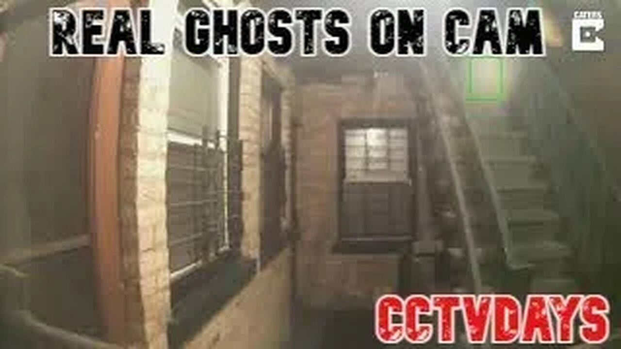 REAL HALLOWEN GHOSTS ON CCTV FROM AROUND THE WORLD