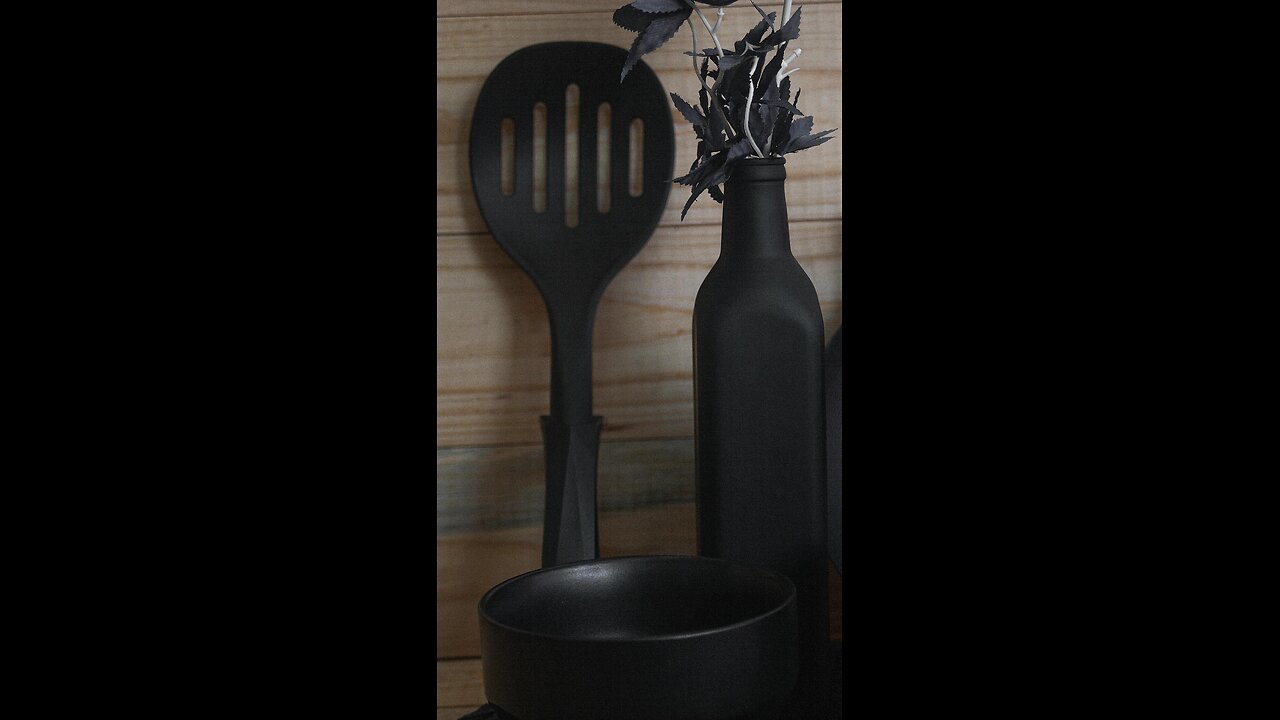 Throw Black Plastic Cooking Utensils Away #health #toxic #healthy #healthylifestyle #cooking