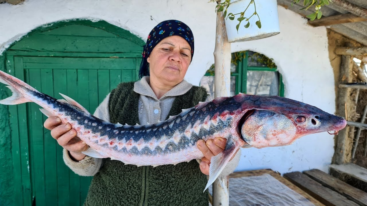 Sturgeon in the oven, Cooking Whole Sturgeon Fish in Mud Oven, Relaxing Video