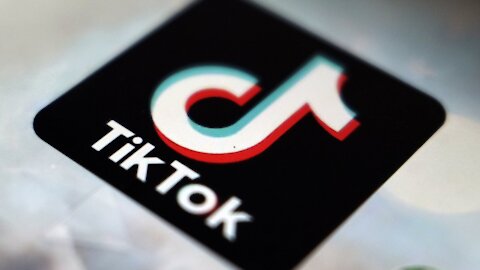 Signal Learned On TikTok Helps Rescue Teen Girl